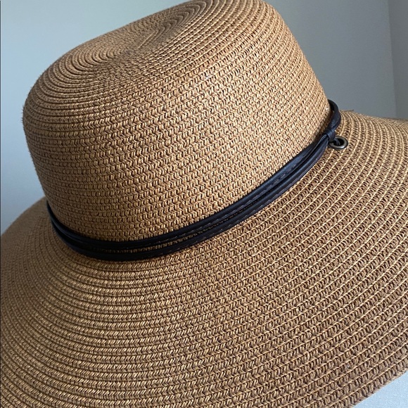 Sloggers Tan Wide-Brim Hat with Black Cord - Picture 2 of 5
